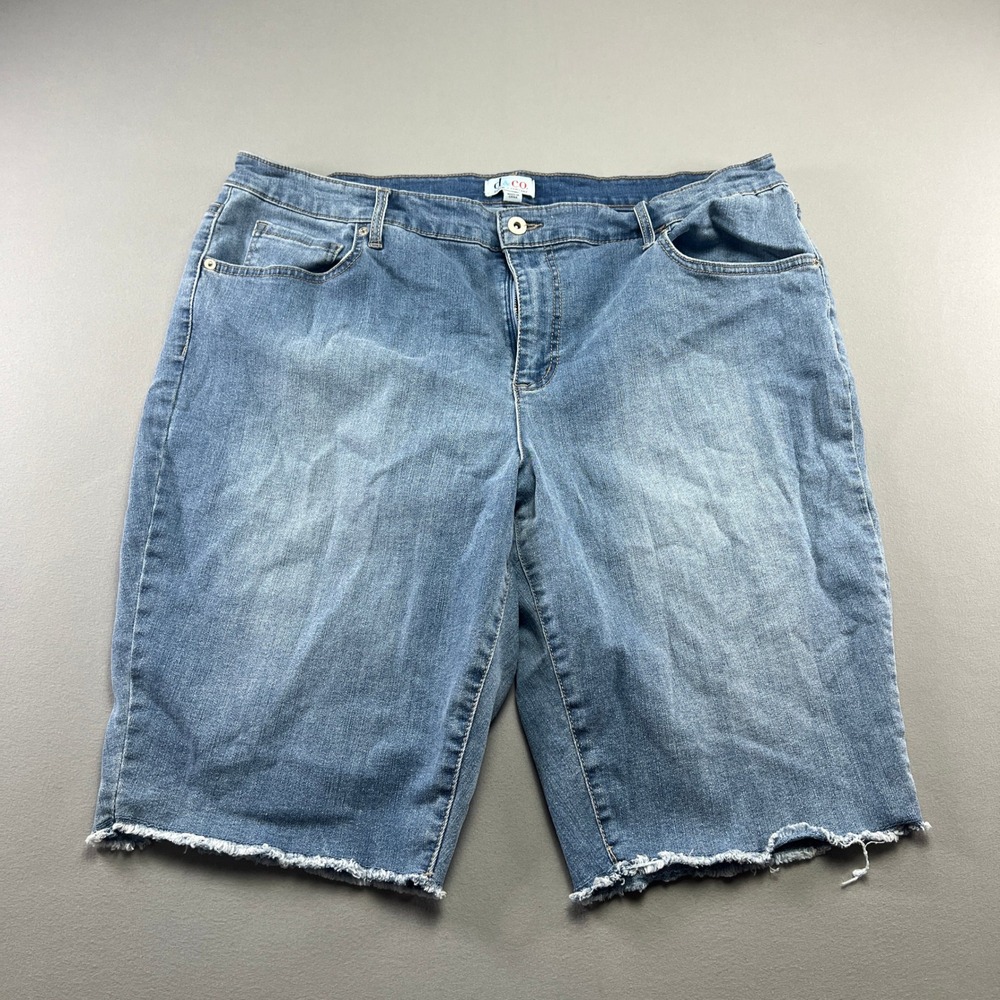 D&Co Bermuda Shorts Womens 20W Blue Denim Cotton Stretch Frayed Hem High Rise